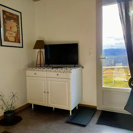 Lägenhet Cosy Avec Vue Panoramique Sur Le Cantal