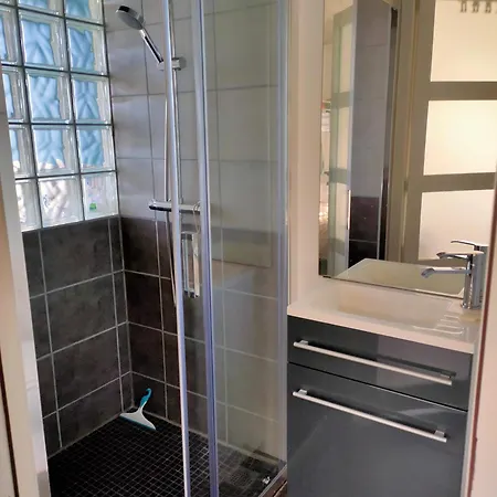 Cosy Avec Vue Panoramique Sur Le Cantal